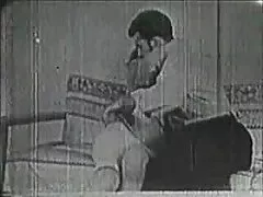 دختر لاغر شکننده دوست دارد مکیدن کند و الاغ عکس کس و کون و کیر خود را از درد ناله کند و بعد از آن عکس گرفته شود