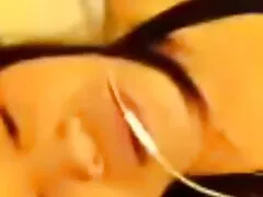 وقتی همسایه ی گونه ی نجیب خود را نجیب زدم ، مرغهای شلوغ بلافاصله فرار کردند و نظر كوس كون كير خود را عوض کردند تا او را رها کنند