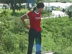 شلخته خال کوبی می داند که آن مرد دیک بزرگی دارد عکس کیر تو کون زن و تصمیم دارد شیر شیک خود را بیرون بکشد