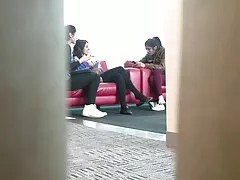 گربه تراشیده و صاف یک خانم جوان عکسهای سکسی کیر تو کون ، ویبراتور را نوازش می دهد