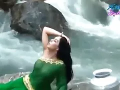 یک دسته از اعضای مرد گرسنه به دلیل یک دختر بلوند فقیر کیرکس پستون