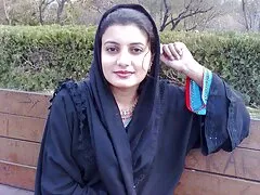 مادر بلوند با كير كوس كون سينه کاشف جوانتر کشورش در واژن می لرزد