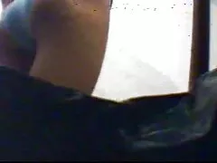 قبل از عکس کیر کون کوس مصاحبه ، دختر روسی بسیار عصبی بود ، به همین دلیل تصمیم گرفت که کمی خودارضایی کند و لباس زیر زنانه زیبایی بگذارد ، و کفش های طبیعی را به داخل دفتر انداخت